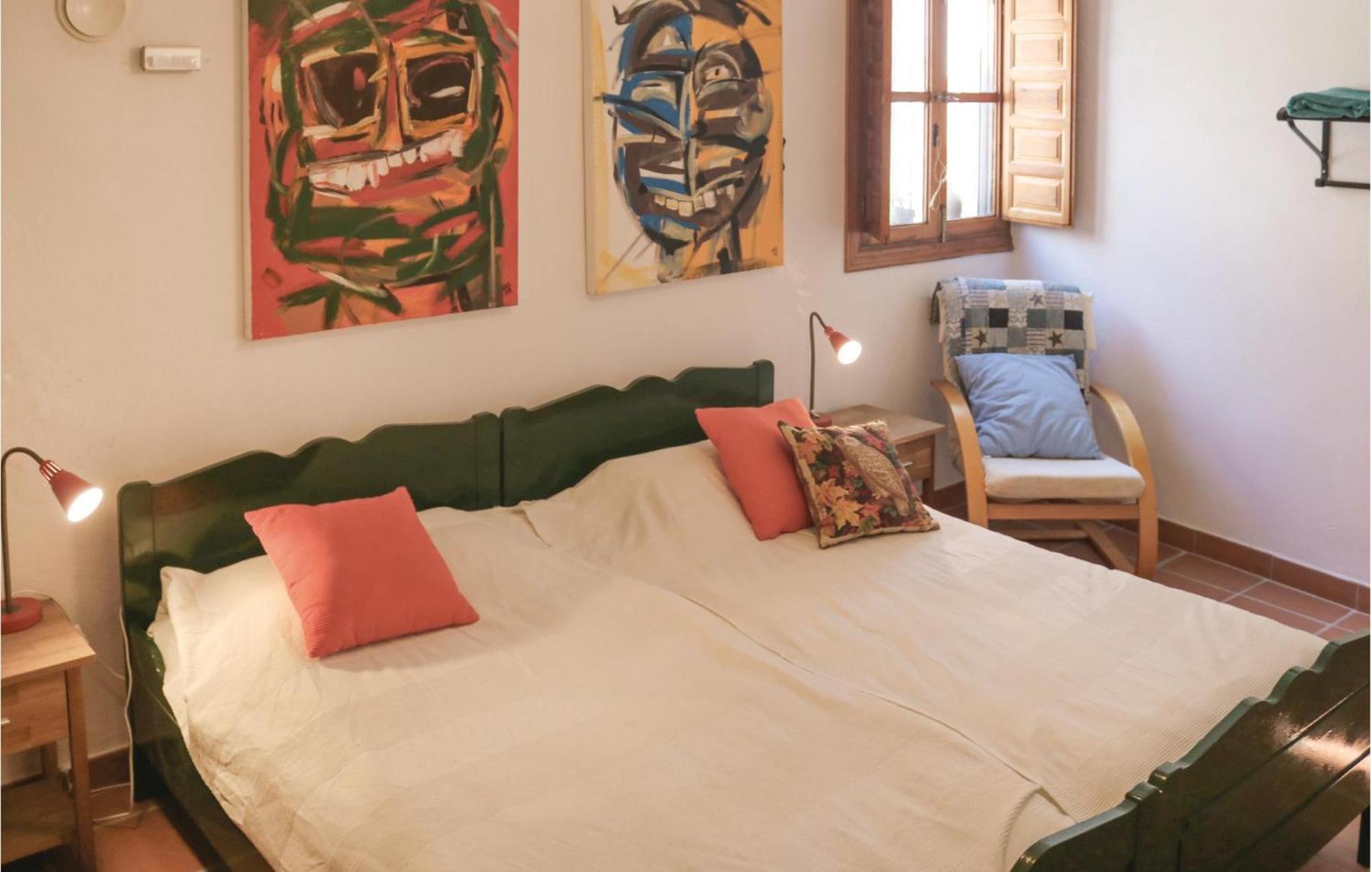 Nice Home In Canillas De Albaida With Wifi Bagian luar foto
